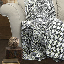 Load image into Gallery viewer, King size 3-Piece Cotton Quilt Set in Black White Paisley Damask